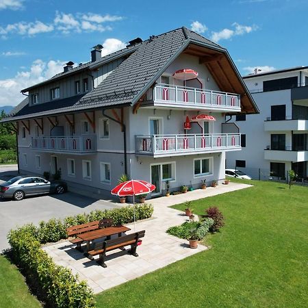Ferienwohnungen Petschnig 3 Drobollach am Faaker See Esterno foto