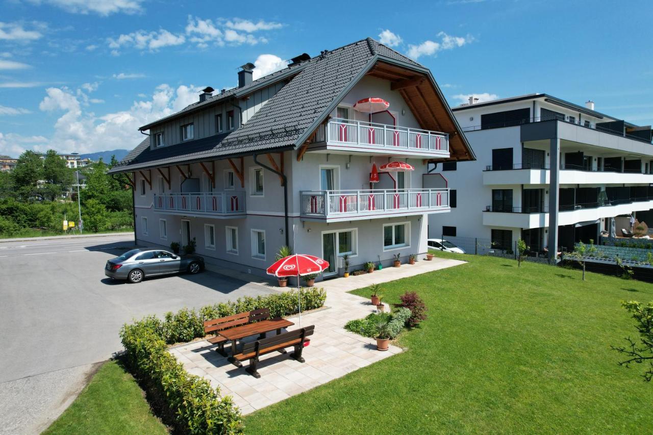 Ferienwohnungen Petschnig 3 Drobollach am Faaker See Esterno foto
